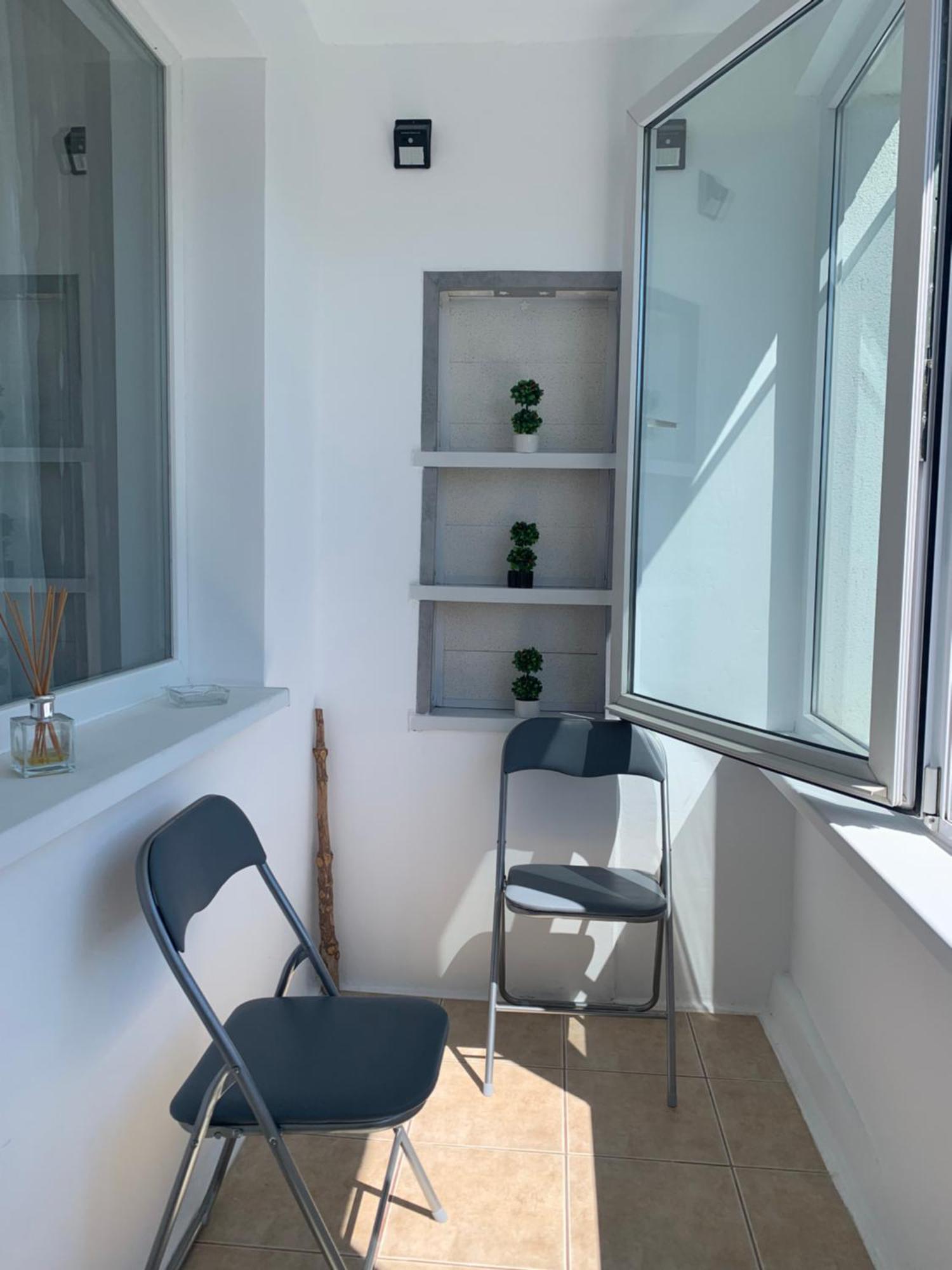 Victoriei Boulevard Private Apartment Braşov Buitenkant foto